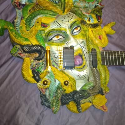 Juicy Guitars Medusa ,Bright 2021 Clear Gloss image 2