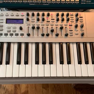 Novation  X-station 49 image 1