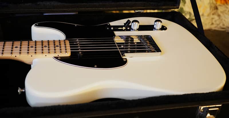 G&L ASAT American Fullerton Classic Standard White w/Maple Fretboard & Case CLF USA image 1