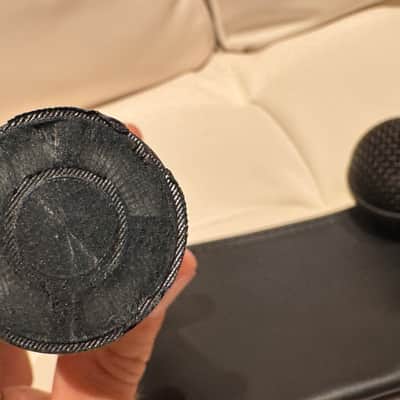 AKG Dynamic Handheld Microphone image 6