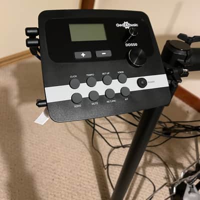 Gear4Music DD550 image 2