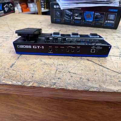 Boss GT-1 Guitar Effects Processor 2016 - Present - Black image 4