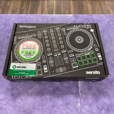 Roland DJ-202 DJ Controller 2010s - Black image 7