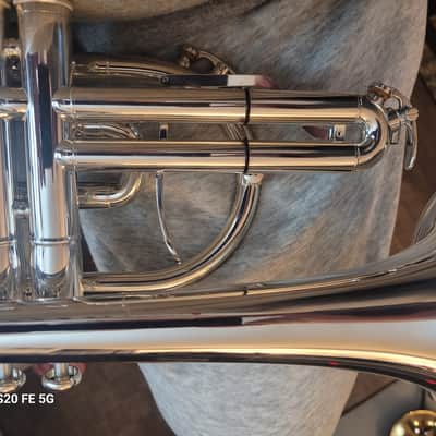 Yamaha Neo YGR-8335 2026 - Silver image 3