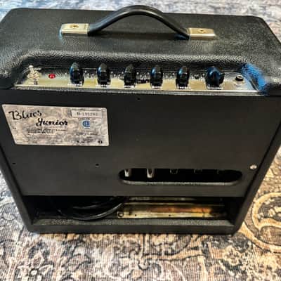 Fender Blues Junior 15-Watt 1x12" Guitar Combo 2002 - 2010 - Black image 3
