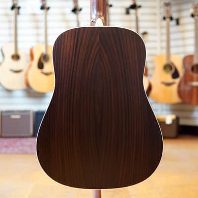 Martin D-16E Sitka Spruce/Rosewood Dreadnought Acoustic-Electric Guitar w/Padded Gig Bag image 3