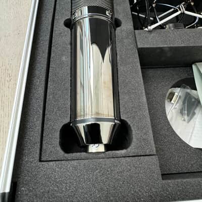 Neumann U 87 Rhodium Edition Set Microphone (Very rare) #31/500 image 2
