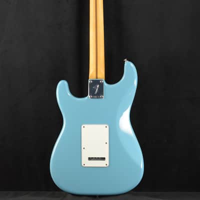 Fender Player II Stratocaster Aquatone Blue Maple Fingerboard image 7