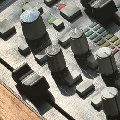 Solid State Logic SiX Superanalogue desktop mixer 'deluxe' version image 5