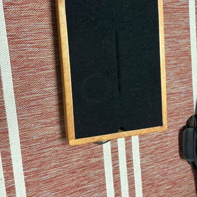 Handmade pedal board image 2