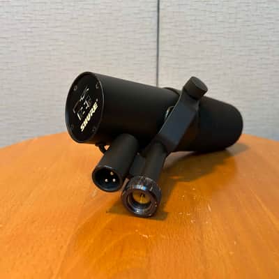 Shure SM7B Cardioid Dynamic Microphone 2001 - Present - Black - With Hand Made HARD CASE image 6
