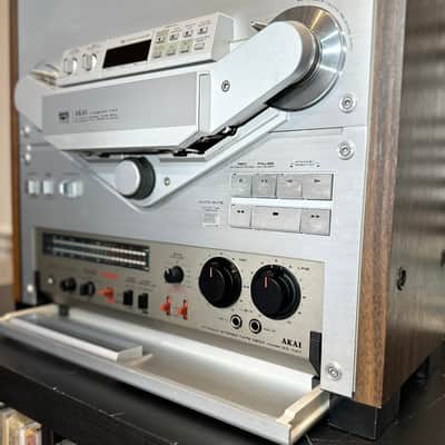 Akai GX-747 2-Channel 4-Track Tape Recorder 1981 - 1985 - Silver image 5