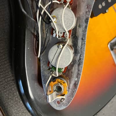 Vintage Fender JB62/LH ‘62 Reissue Jazz Bass 1993 - Lefty - Sunburst MIJ image 15