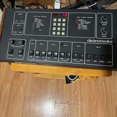 Sequential DrumTraks 12-Voice Drum Machine 1984 - Black image 1