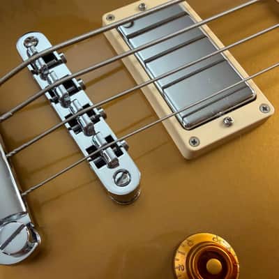 Gibson Les Paul Standard Bass 2013 Goldtop image 6