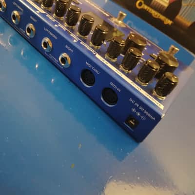 Mooer Ocean Machine 2010s - Blue image 3