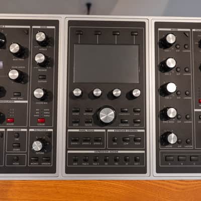 Moog One 16-Voice 61-Key Polyphonic Analog Synthesizer 2018 - Present - Black/Ash image 3