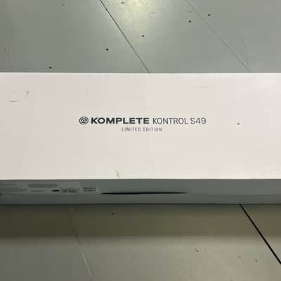 Immagine Native Instruments Komplete Kontrol S49 MK2 Ultraviolet USB/MIDI Keyboard - 4