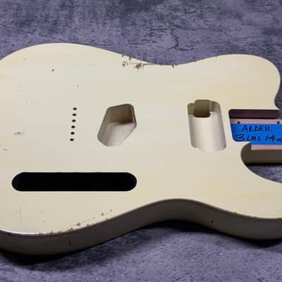 Real Life Relics 60’s Style Tele® Telecaster® Body HS Double Bound Humbucker/Single Aged Vintage Blonde