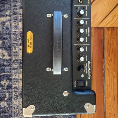Roland Blues Cube Hot 30-Watt 1x12" Guitar Combo 2016 - Present - Black image 3