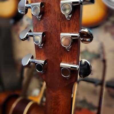 Eastman AC122-2CE Deluxe Grand Auditorium A-E Guitar image 12