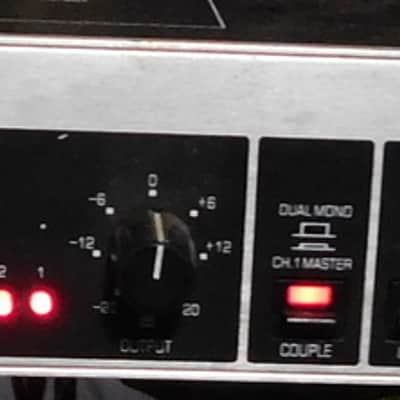 Behringer Autocom MDX 1000 - Silver image 2