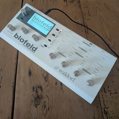 Waldorf Blofeld Desktop Synthesizer 2007 - Present - White