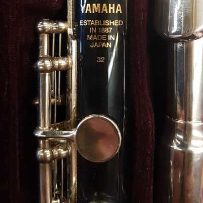 Pre-Owned Yamaha YPC-32 Piccolo Outfit image 2