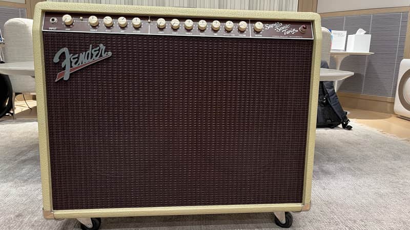 Fender Super-Sonic Twin 2-Channel 100-Watt 2x12" Guitar Combo 2011 - 2014 - Blonde image 1