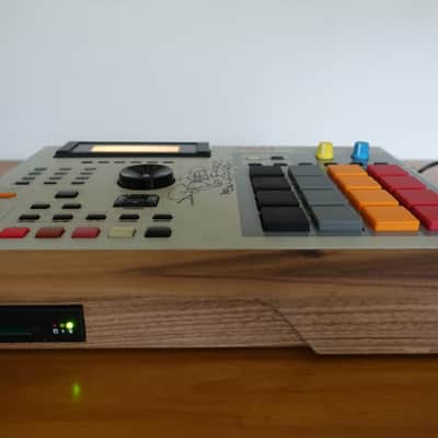 AKAI MPC2000xl se image 10