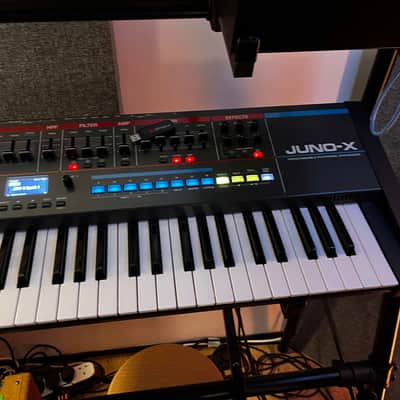 Roland Juno-X 61-Key Programmable Polyphonic Synthesizer 2022 - Present - Black image 3