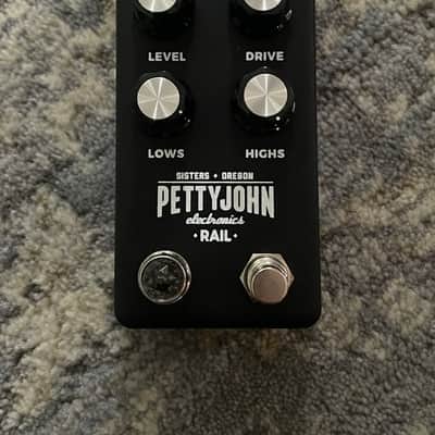Pettyjohn Electronics RAIL image 1