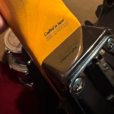 Fender Stratocaster XII 12-String - Crafted in Japan 2002-2004 - 3-Color Sunburst image 9