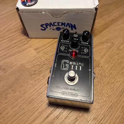 Spaceman Gemini III Dual Fuzz Generator 2010s - Silver Edition image 1