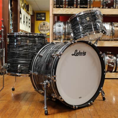 Ludwig Classic Maple Outfit in Black Oyster Pearl 14x22 9x13 16x16 image 1