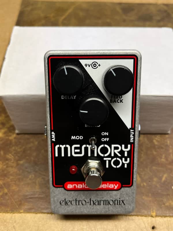 Electro-Harmonix Memory Toy Analog Echo / Chorus 2009 - Present - Black / White / Red image 1