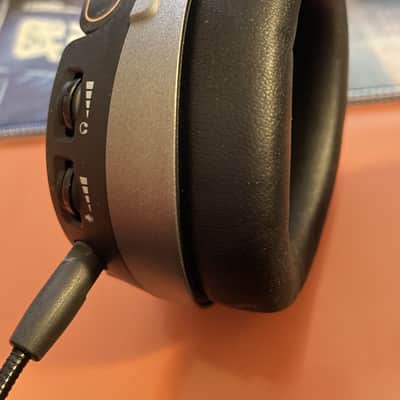 Audeze Mobius | Copper image 6