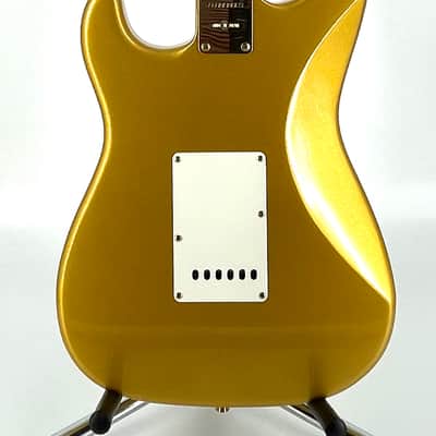 1999 Fernandes R-8G Stratocaster - Aztec Gold image 10