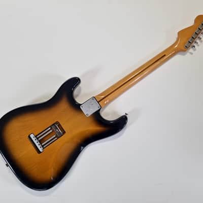 Fender Stratocaster Eric Johnson Signature 2006 Sunburst image 13