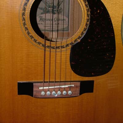 Alvarez 5064 (1982 or older) Natural, with rare Florentine Cutaway image 8