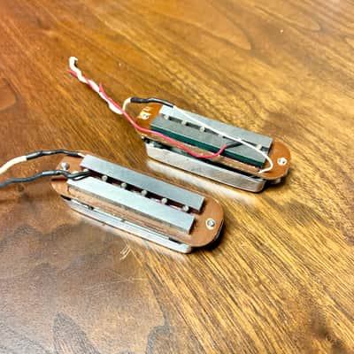 Magnatone Typhoon Tornado zephyr mark iii Mk guitar pickups  1950 White image 2