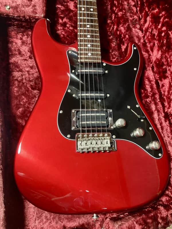 Tokai Super Edition SD-40 Red Made in Japan 1980s Electric Guitar Used image 1
