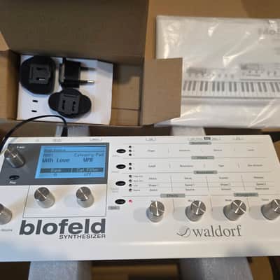 Waldorf Blofeld Desktop Synthesizer 2007 - Present - White