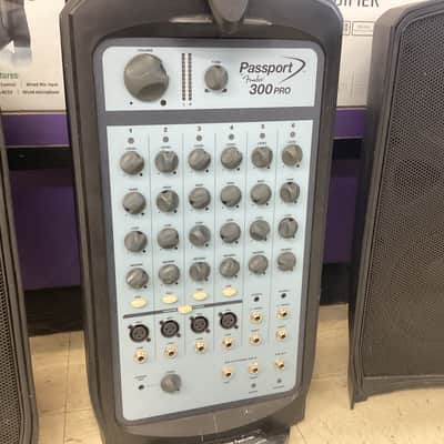 Fender Passport 300 Pro Portable 300w PA System 2010s - Black image 2