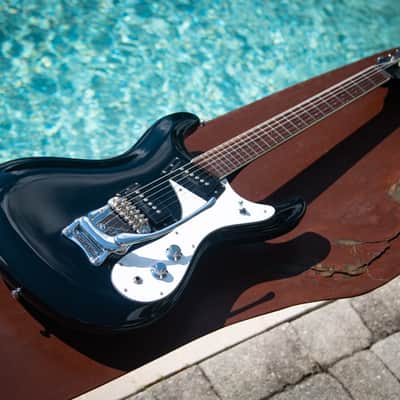 1990's Mosrite 1965 "The Ventures" Reissue "Excellent"- Made in Japan (KUROKUMO) - w Hard Case image 1