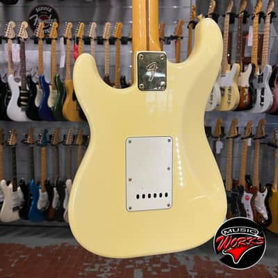 Fender 1982 Stratocaster The Strat Arctic White True Vintage image 7