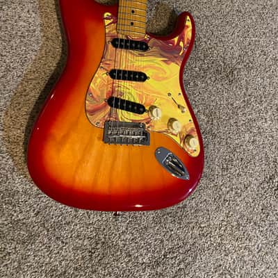 Fender Player II Stratocaster 2024 - Present - Aged Cherry Burst