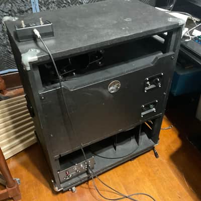 Custom Leslie Model 25 400 watt speaker cabinet with footswitch. 2 speed motor for upper rotor and lower drum. rotor. Leslie Model 25 with high frequency rotor added/modified... Black bed liner image 7