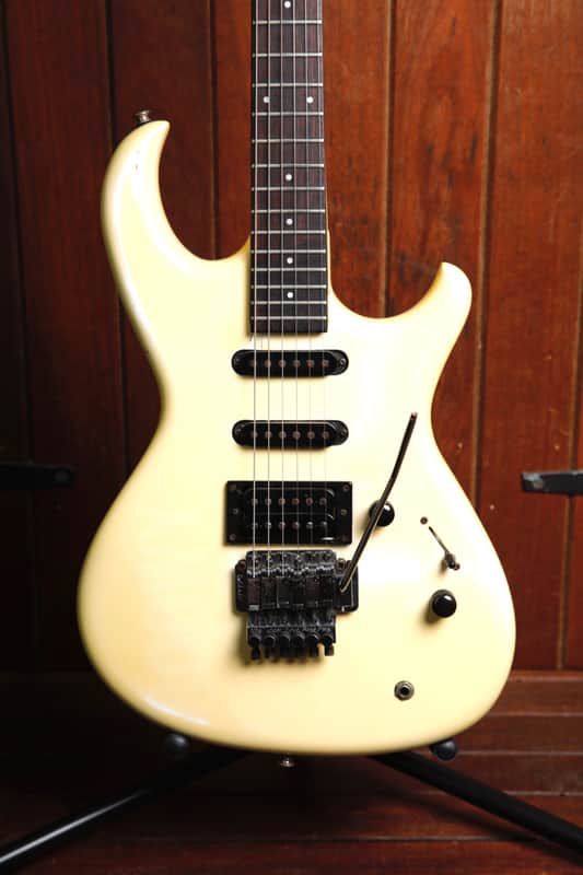Aria Pro II RS Wildcat DX HSS Solidbody Electric Guitar 1986 Pre-Owned image 1