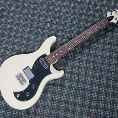 2015 PRS S2 Vela Antique White! w/original gigbag image 8